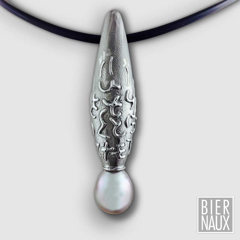 Collier - Fermoir en or blanc & perles d'eau douce